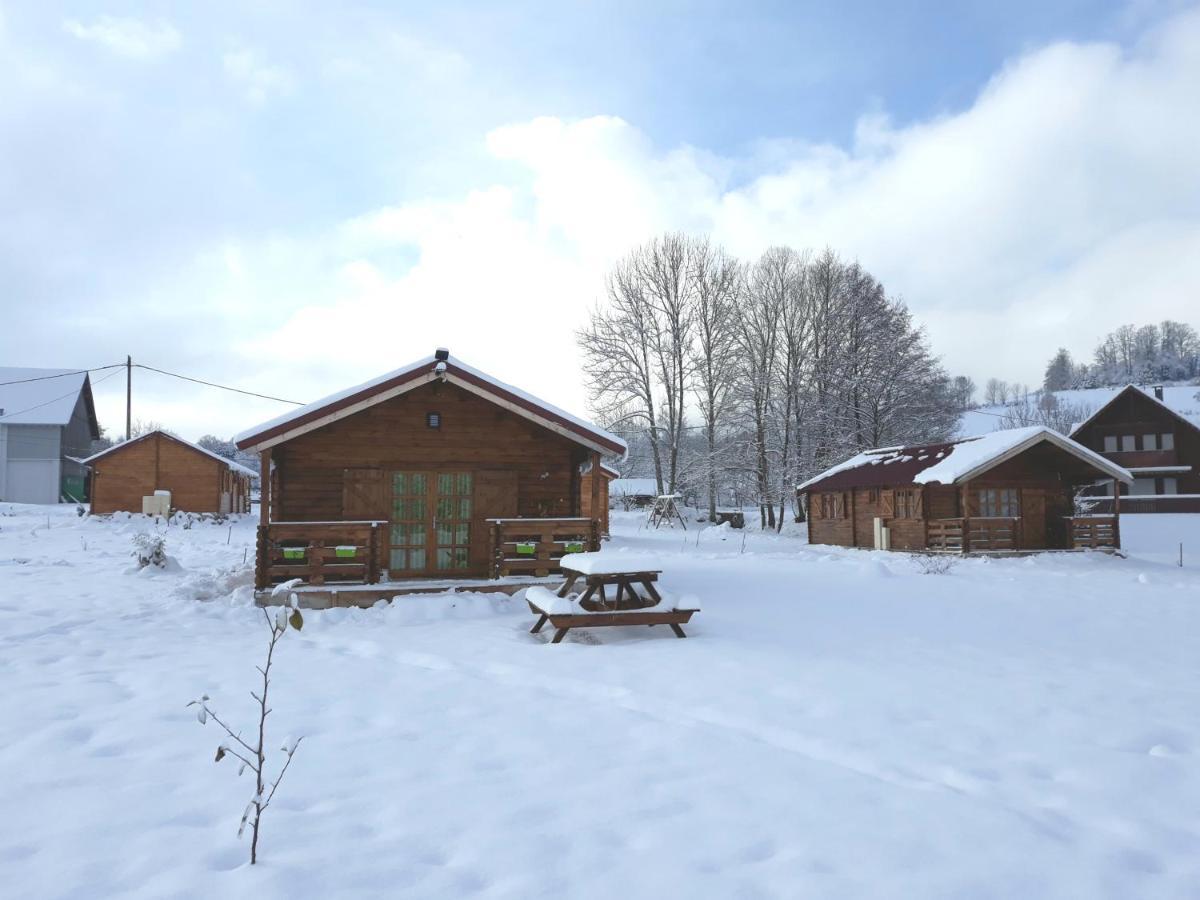 Chalets Les 5 Loups Gerbépal Exteriér fotografie