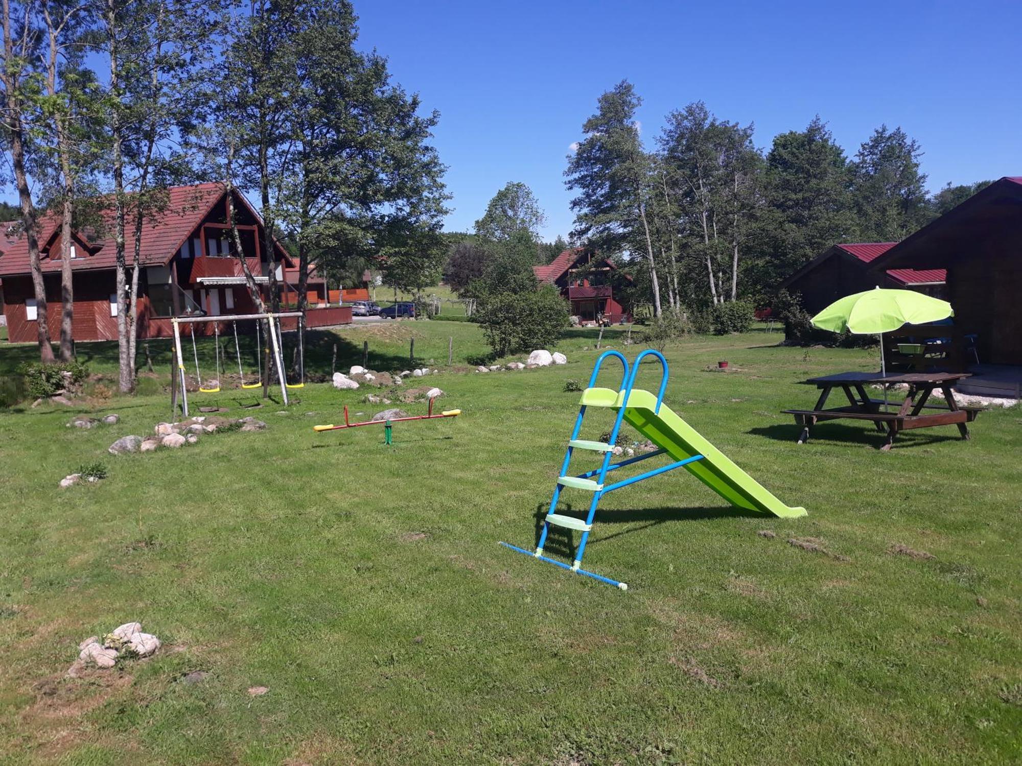 Chalets Les 5 Loups Gerbépal Exteriér fotografie